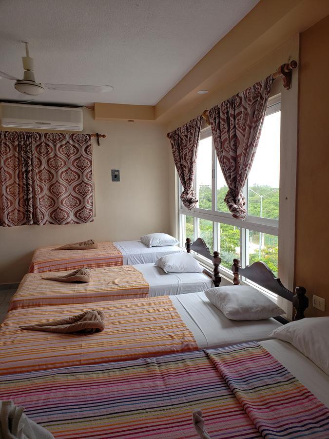 Hotel Cuarto Camino 신데 델 카르멘 외부 사진