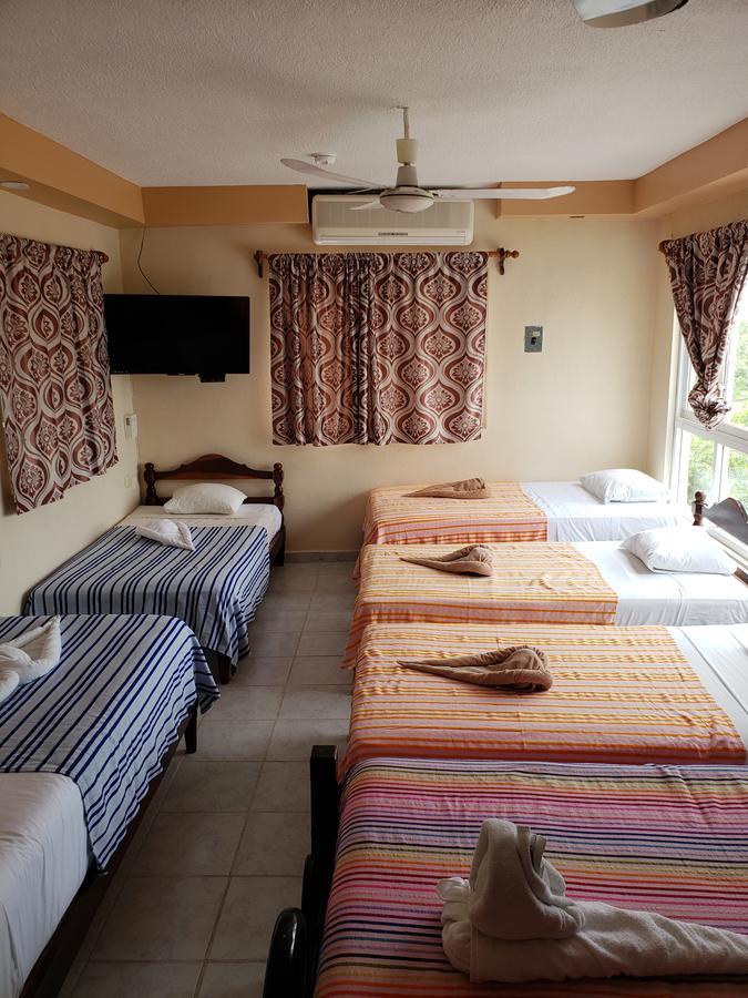 Hotel Cuarto Camino 신데 델 카르멘 외부 사진
