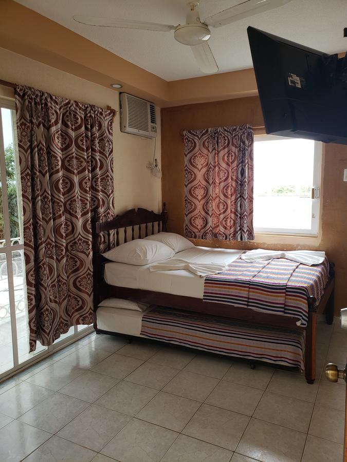 Hotel Cuarto Camino 신데 델 카르멘 외부 사진