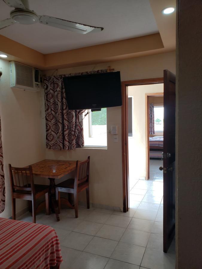 Hotel Cuarto Camino 신데 델 카르멘 외부 사진